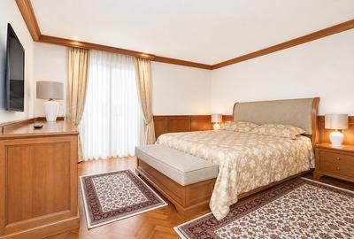 Închiriere Apartament 3 camere | 174 mp | Str. Povernei - 2