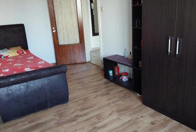Apartament 1 Decembrie 1918, 1 minut de metrou, stradal, mobilat complet, liber - 3