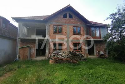 Comision 0% Casa tip duplex de vanzare 6 camere cu teren Saliste Sibiu - 2