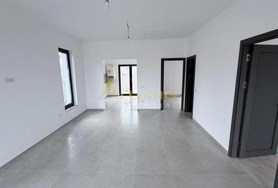 Casa Individuala - 3 camere - 1 baie - 250mp teren - 4