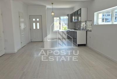 Duplex cu 4 camere , de inchiriat , Curte 300 mp , Mosnita Noua - 2