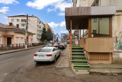 Spațiu comercial DE ÎNCHIRIAT - 2
