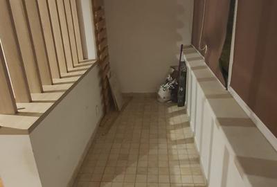 VANZARE APARTAMENT 2 CAMERE-SALA PALATULUI -STR ION CAMPINEANU - 8