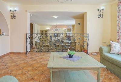 Pensiune de Vanzare in Moieciu de Sus | Comision 0% - 6