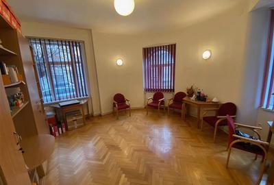 De inchiriat spatiu pentru birouri in zona centrala - 1