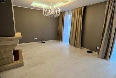 Duplex cu 7 camere în Nord-Est