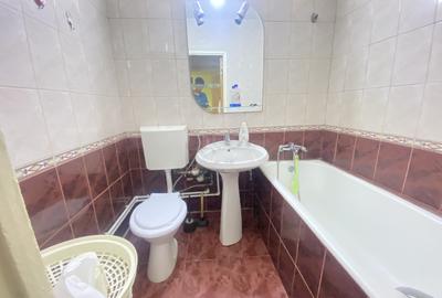 3 camere- decomandat- 69,2 mp- Bloc Anvelopat- Doua balcoane- Teius/Rahova - 6