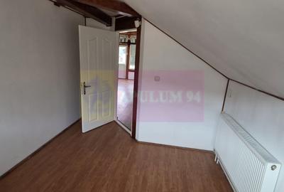 Vila de vanzare cu 5 camere in Busteni - 9