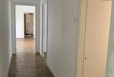 Vanzare Apartament 3 Camere Semidecomandat Berceni-Al.Niculitel - 7