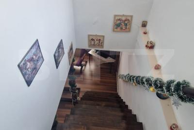 Casa de vanzare, cu 3 camere, 95 mp,  zona Craiter - 11