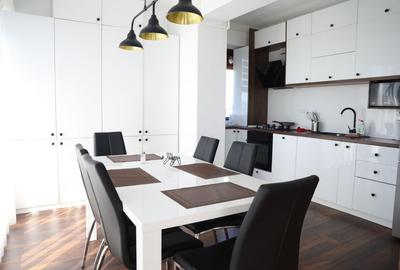 Apartament cu 3 camere, mobilat în Berceni