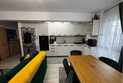 Apartament 3 camere | 2 băi | 75mp | mobilat modern | Eroilor - 1