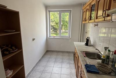 Spatiu comercial de inchiriat zona centrala etaj 1 Rm Valcea - 6