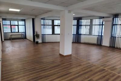 Spatiu Birou 106 mp, 900 euro/luna, Targu Cucu - 2