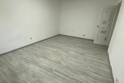 3 DECOMANDATE cu centrala, spatios, bloc 1985, parter, Mioritei Lidl - 2