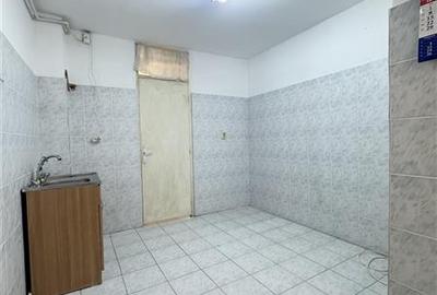 Apartament 4 Camere Decomandat, Etaj 2, Zona KM 4-5 - 4