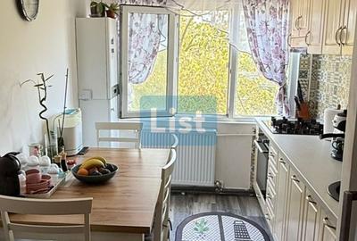 Apartament spațios cu 4 camere de vânzare în Micro 16 – Galați - 8
