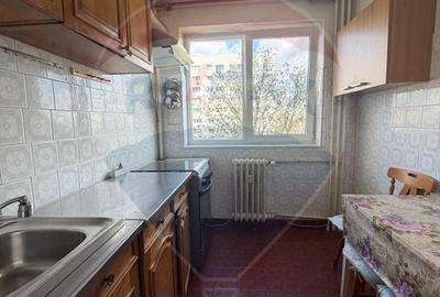 Apartament de închiriat-2 camere zona Titan - 9