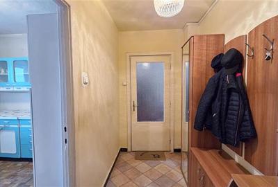 COMISION 0% APARTAMENT 3 CAMERE CU LIFT C. MARTIRILOR BLOC ANVELOPAT - 4