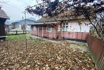 Casa Individuala | Strada principala Siret | 7 Ari - 5
