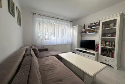 Apartament cu 3 camere de vânzare in Grigorescu - 1