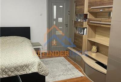 Apartament de vanzare cu 2 camere, zona Titan - 5