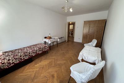 Apartament 3 camere zona Livada Postei - 10