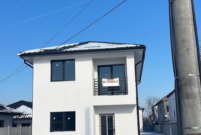 Casă cu 3 camere în Glina