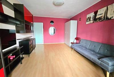 Apartament 3 camere, etaj 1,  Pacurari Petru Poni - 2