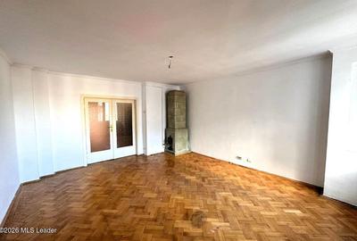 	B-dul Carol I nr. 59, 188 mpu, etaj 3, 6 camere, bloc mic - 12