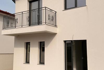 Casă individuală cu 4 camere în Miroslava