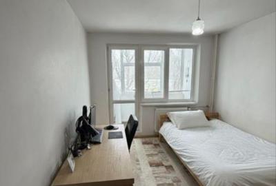 Metrou 1 Decembrie 1918, 3 cam, et. 2/4, loc de parcare, bloc reabilitat - 2