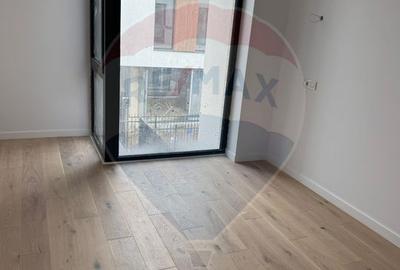 Casă / Vilă cu 4 camere de vânzare - 10