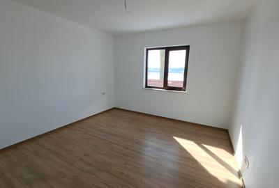 CASA 4 CAMERE CU SUPRAFATA GENEROASA IN  STIL NEOROMANESC - 22