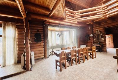 Cabana vânătorească din lemn cu vedere spectaculoasa, langa Castelul Cantacuzino - 11