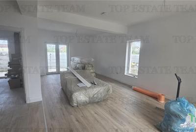 Vila individuala cuplata 4 camere in Prel.Ghencea-Bragadiru - 2