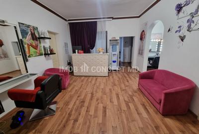 Casă individuală cu 8 camere în Ultracentral