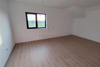Duplex spatios la asfalt - toate utilitatile - personalizare interioara - 3