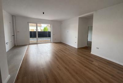 COMISION 0%| Apartamente 3 Camere| Parter, Etaj 1 | 80 mp| Zona Plopi - 9
