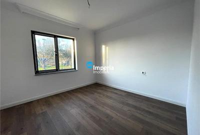 Casa plan parter tip duplex de vanzare,400 mp curte si garaj Breazu - 11