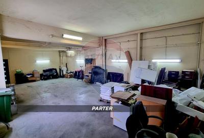 Clădire mixtă de vânzare, 1.055 MC, teren 350 mp str. Fabricii BM - 16