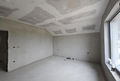 Duplex nou, P+M, 1 apartament la cheie, 1 la alb, Moșnița Nouă, comision 0% - 13