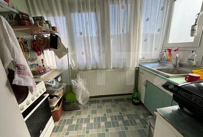 Apartament 3 camere, 70 mp, zona Nicolina - 6