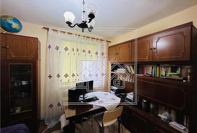 Apartament de vanzare in Sibiu - 3 camere si balcon - Zona Strand - 9