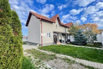 Triplex 4 camere | Zonă dezvoltată | PET FRIENDLY - 1