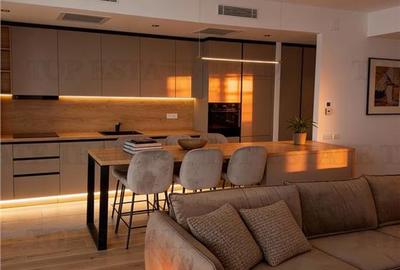 Casa luxury cu garaj la parter + piscina in complex / Bulevardul Pipera - 13