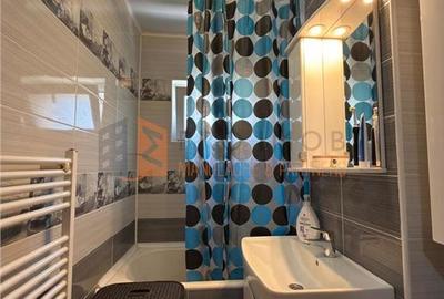 Apartament 3 camere cf 1 semidecomandat zona Micro 3 - 14