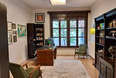 Jumatate vila Cotroceni, renovat, instalatii noi, garaje, curte, terasa - 4