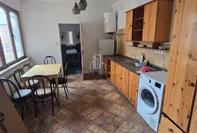 Casa 4 Camere De Inchiriat, Str Bolyai, Zona Centrala - 1