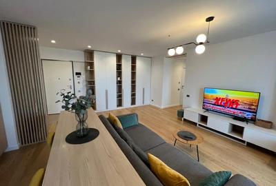 Apartament cu 3 camere semidecomandat, mobilat în Aviației